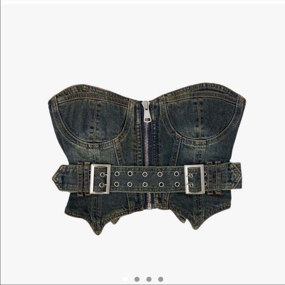 ISO!!!!! Xs or xxs!!!!